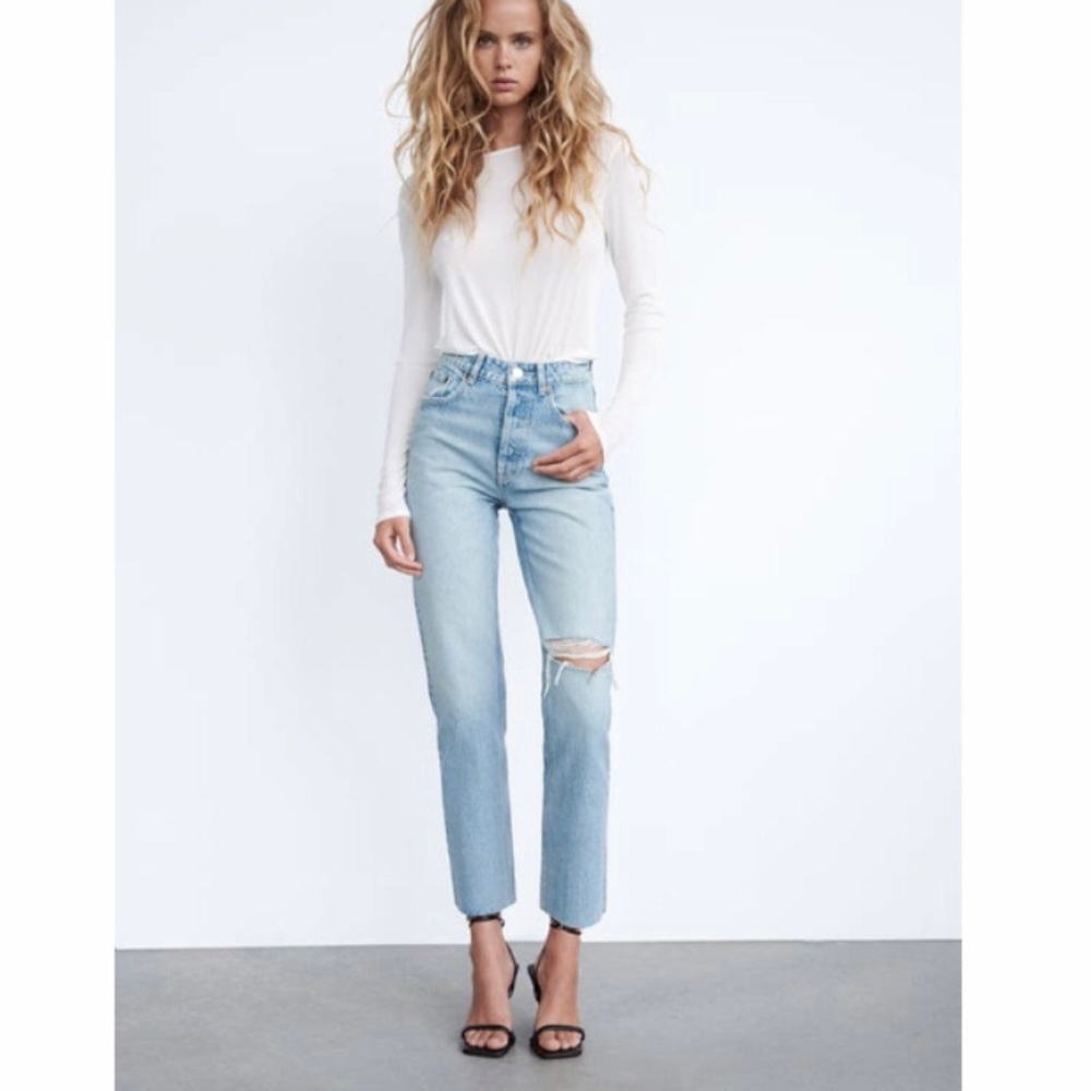 ZARA ripped straight jeans, size 0 (25)